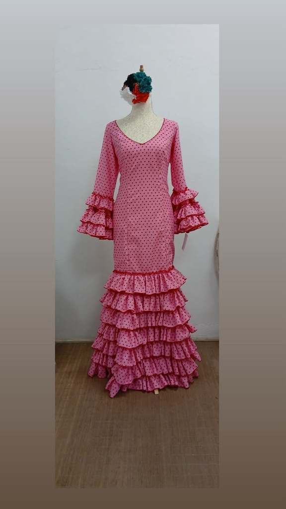 VESTIDO MARIQUILLA ROSA CHICLE LUNAR ROJO , MULTIVOLANTE (42/44)