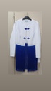 CHAQUETA BLANCA ADORNADA EN AZUL